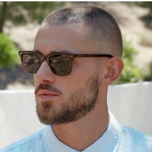 DIFF Polarized Sunglasses NWOT